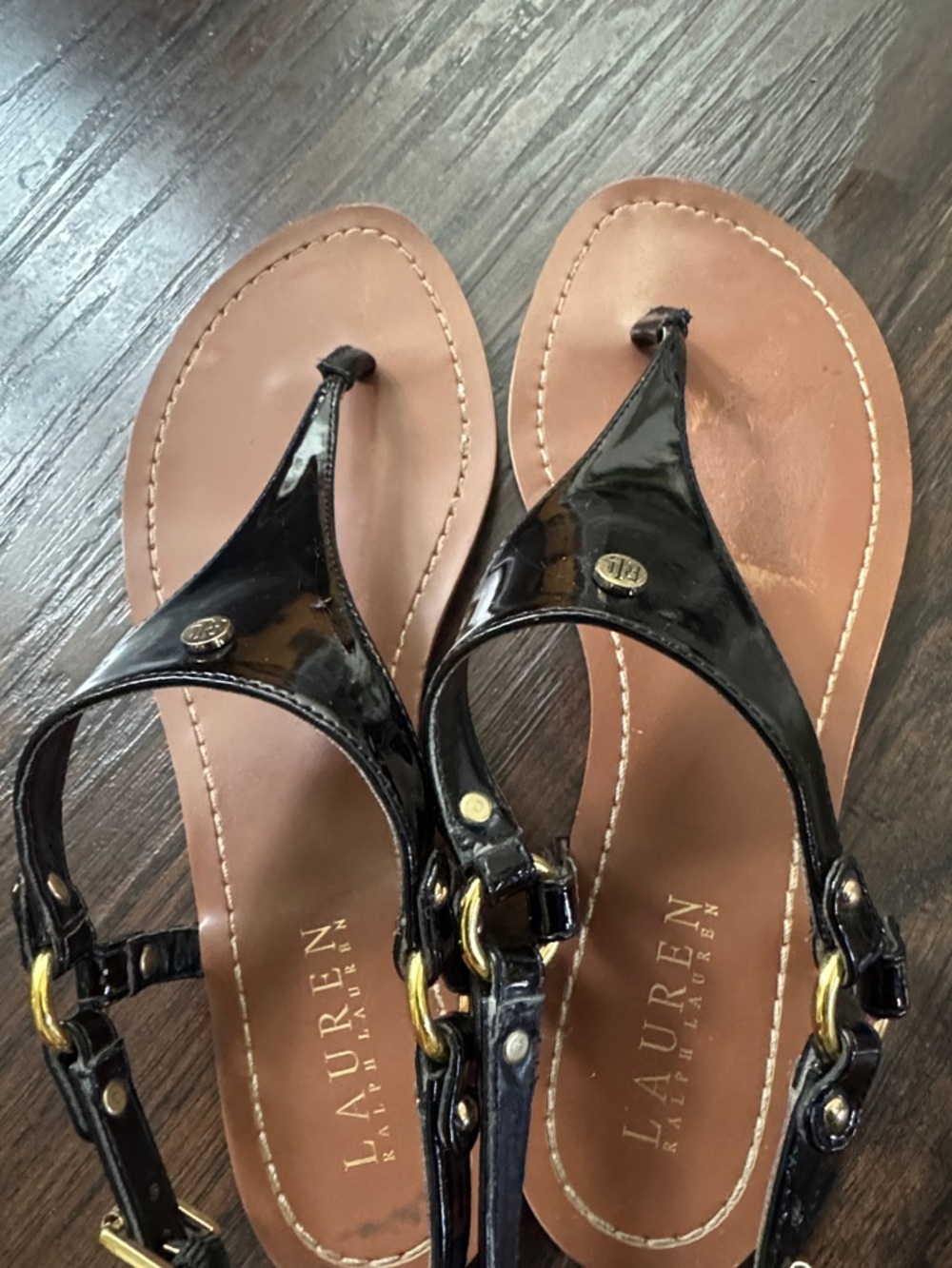 LAUREN Ralph Lauren Black Patent Leather T-Strap Sandals with Tan Footbed - Picture 7 of 10